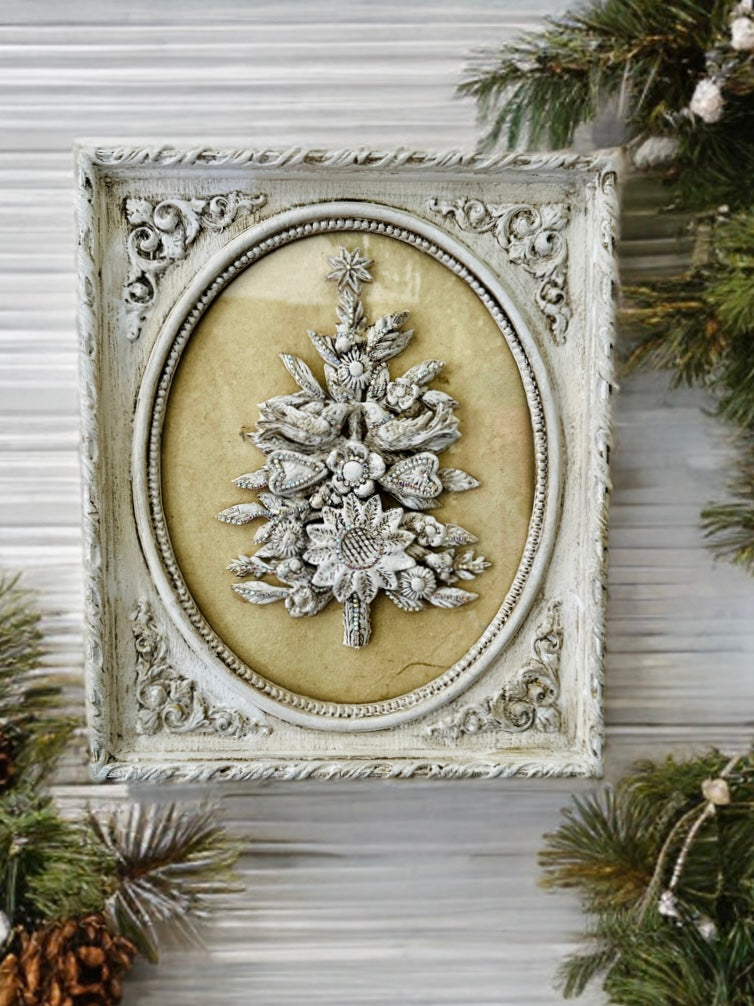 Debi's vintage inspired Christmas tree art as seen in Debi's video)