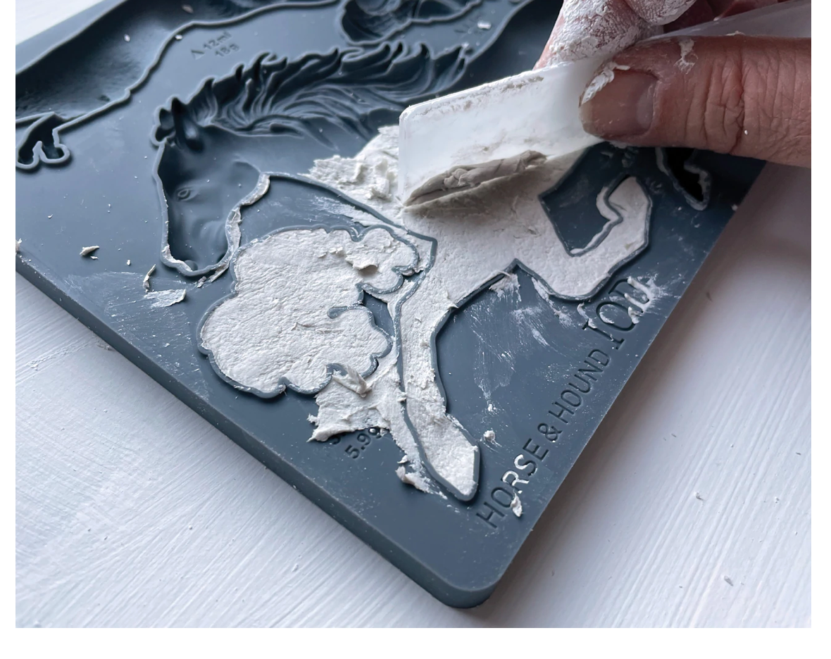 Horse & Hound | Decor Mould | IOD