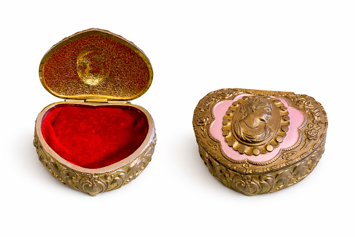 Vintage heart shaped footed cameo Jewelry box made in Japan