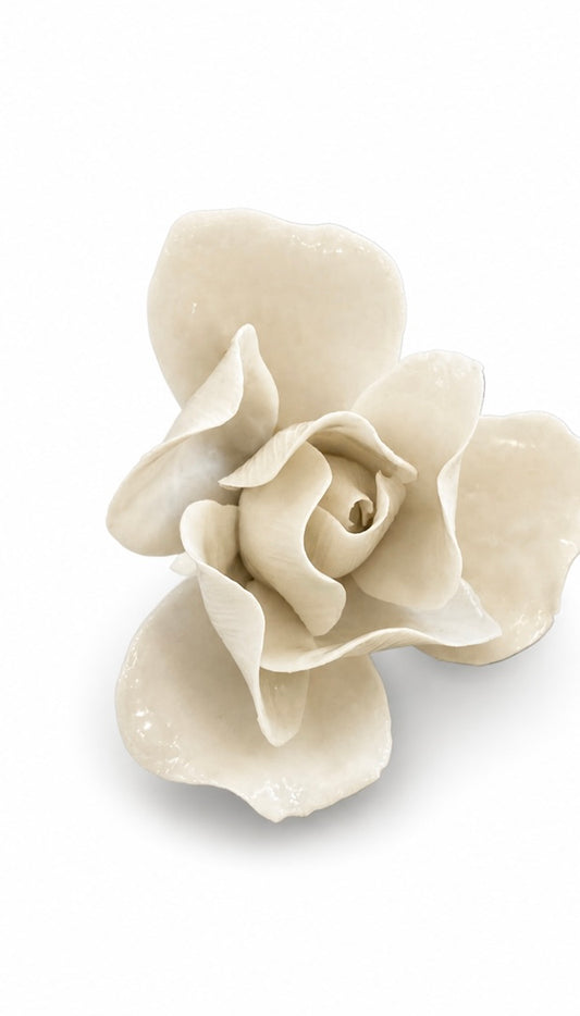 thrifted porcelain flower from Florentine collection by godingger & co