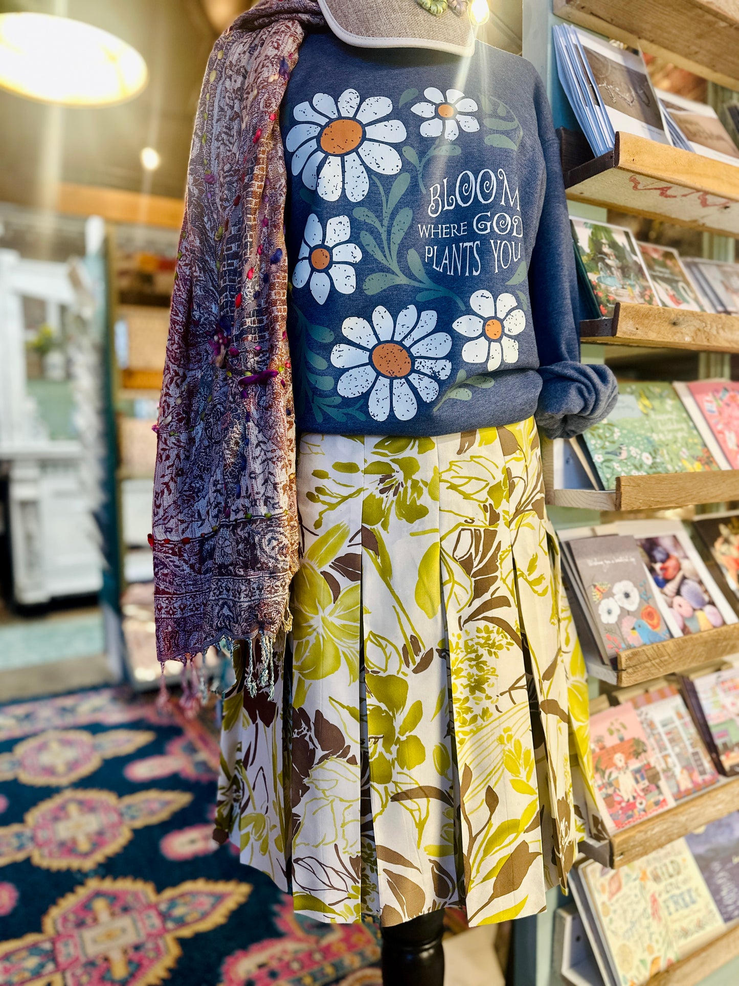 silk pleated thrifted skirt