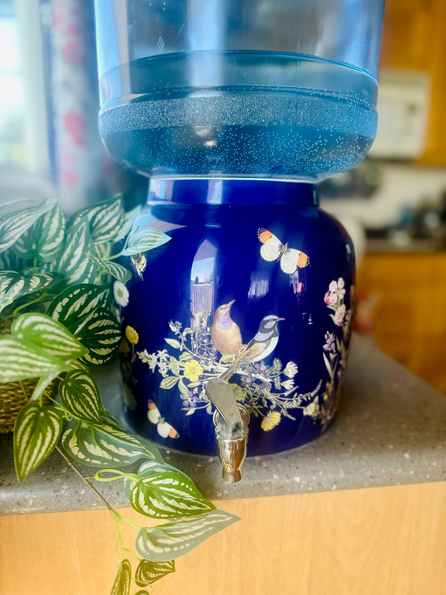 Water tank Deigned with Madeline Transfer