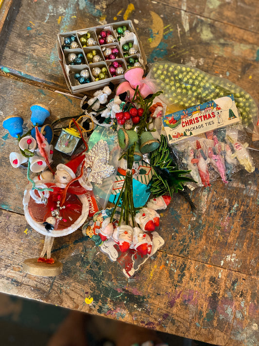 Zilock Bag of Vintage Christmas Decorations