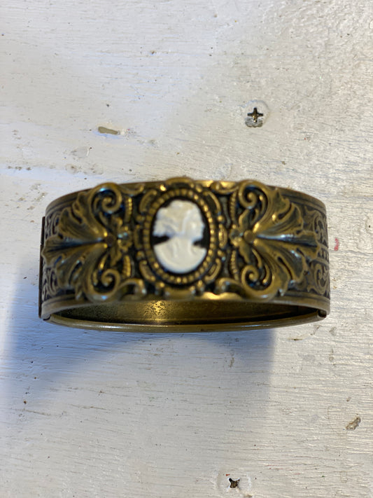Cameo Vinetage Cuff Bracelet