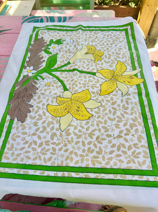 Vntage Pillow Case