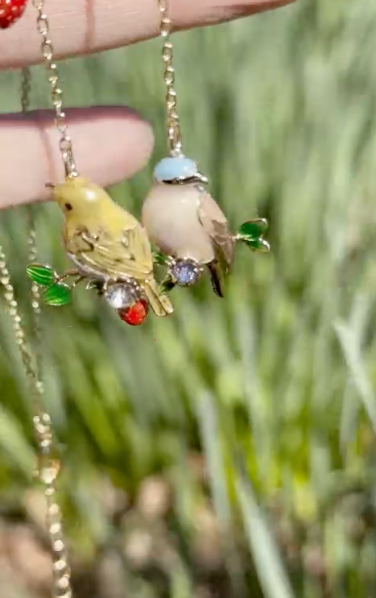 Goldcrest & Coal Feathered Pendent