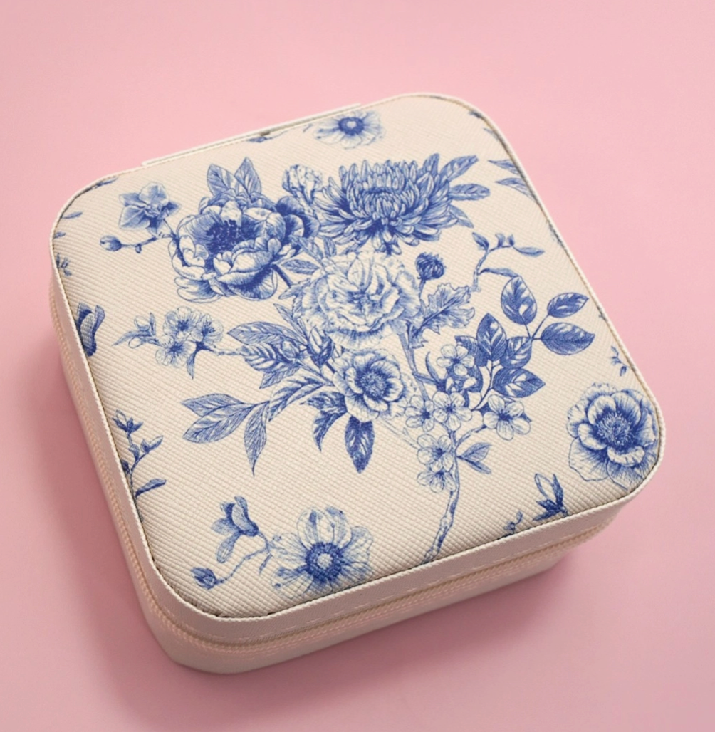 Jewelry/Travel organizer (Copy)