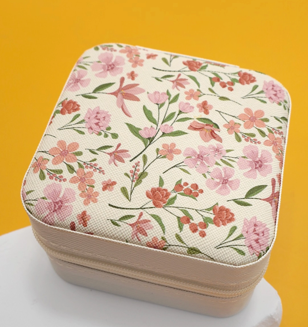Jewelry/Travel organizer (Copy)