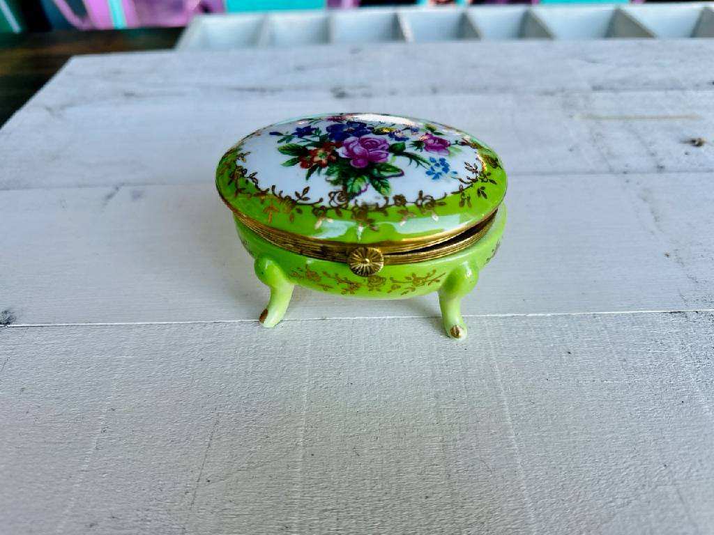 Ceramic Jewelry Box