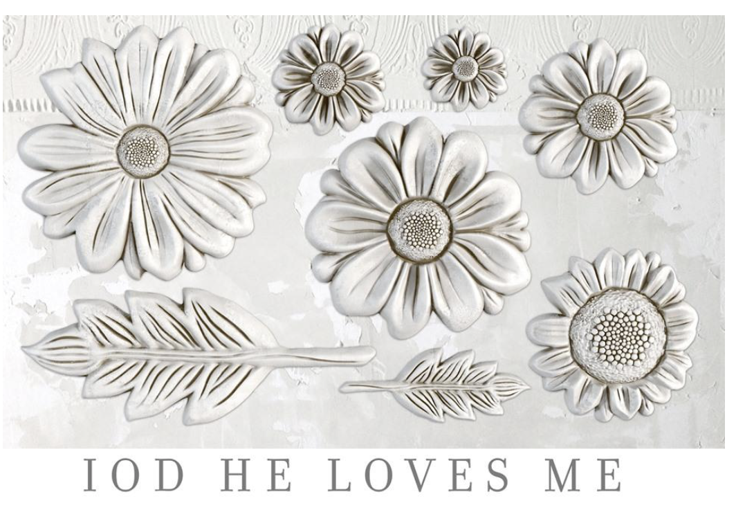 He Loves Me Mould