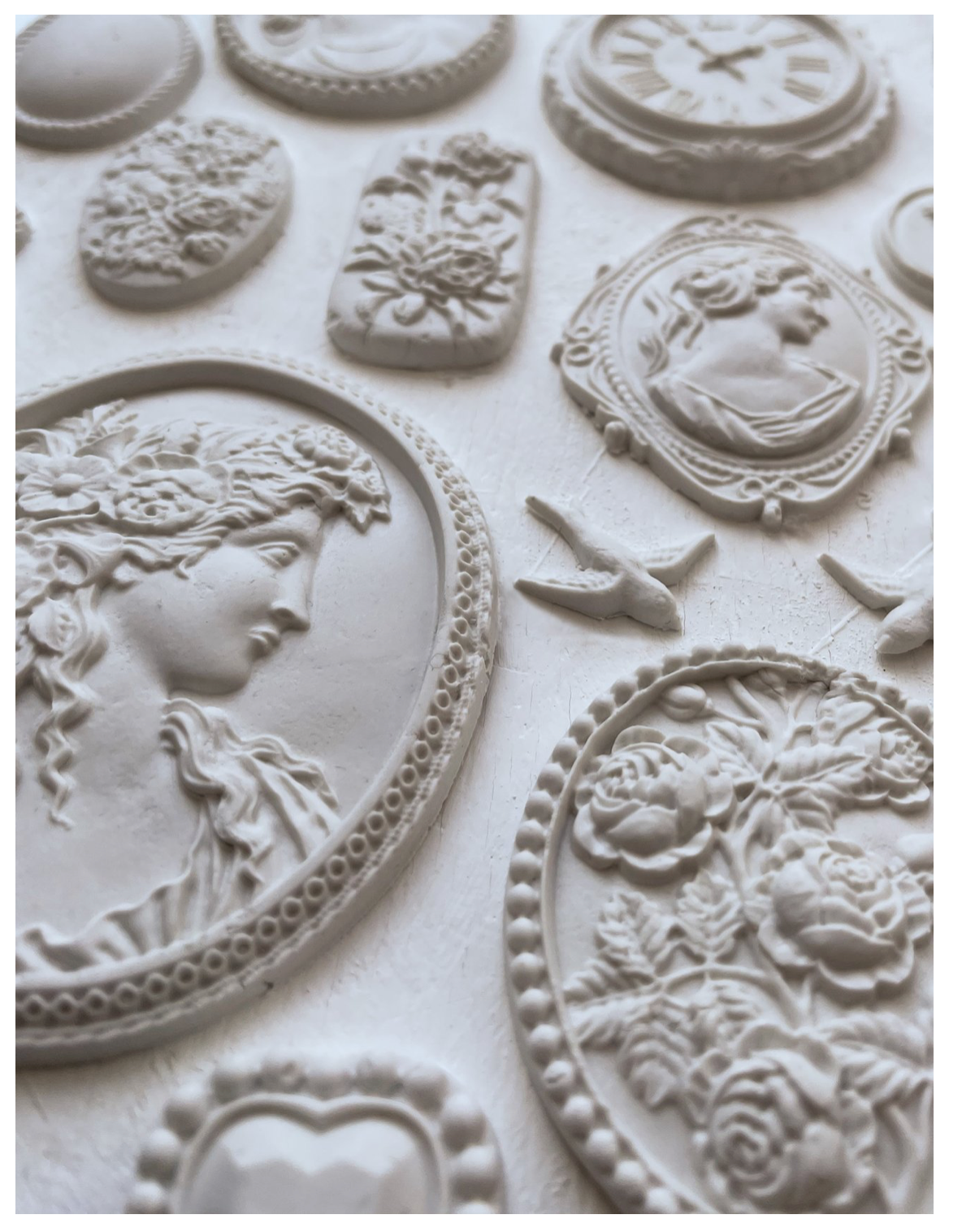 IOD Cameos Moulds