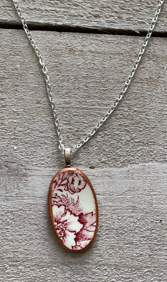 Broken Plate Oval Necklace-Red